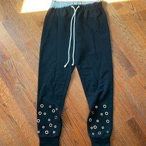 Lea & Viola black sweatpants